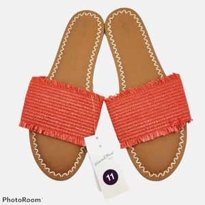 UNIVERSAL THREAD Luciana Red Woven Slide Sandals